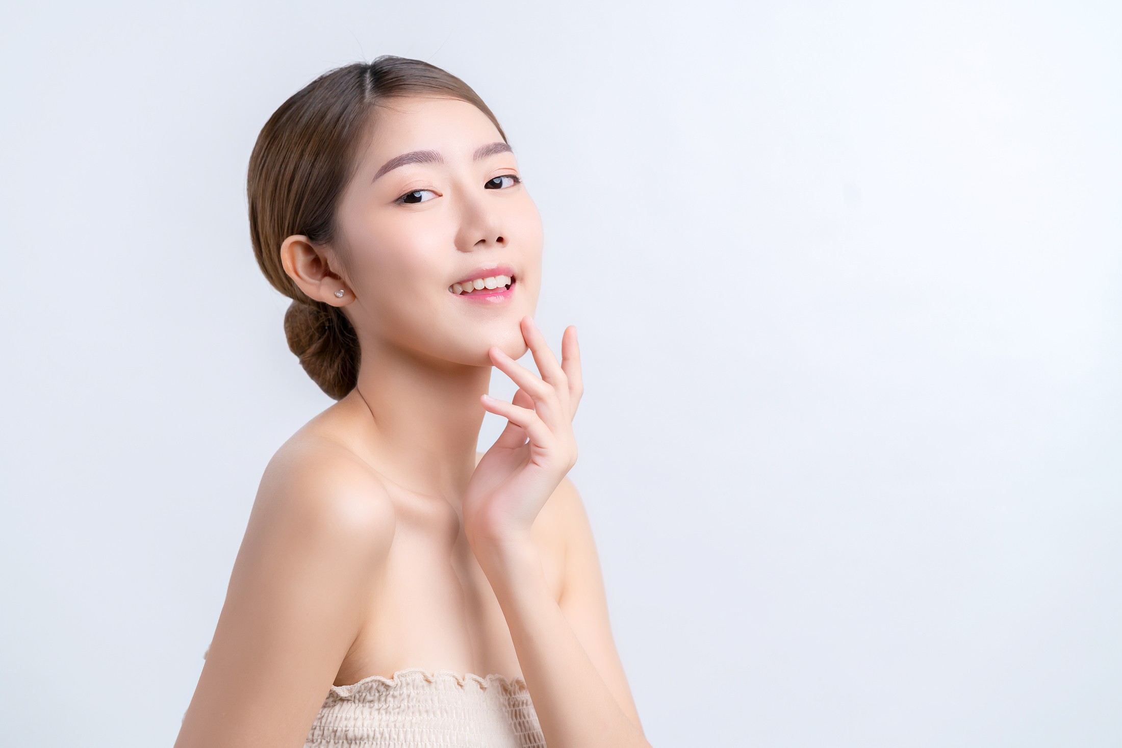 小班實操課堂 - 美容培訓學院